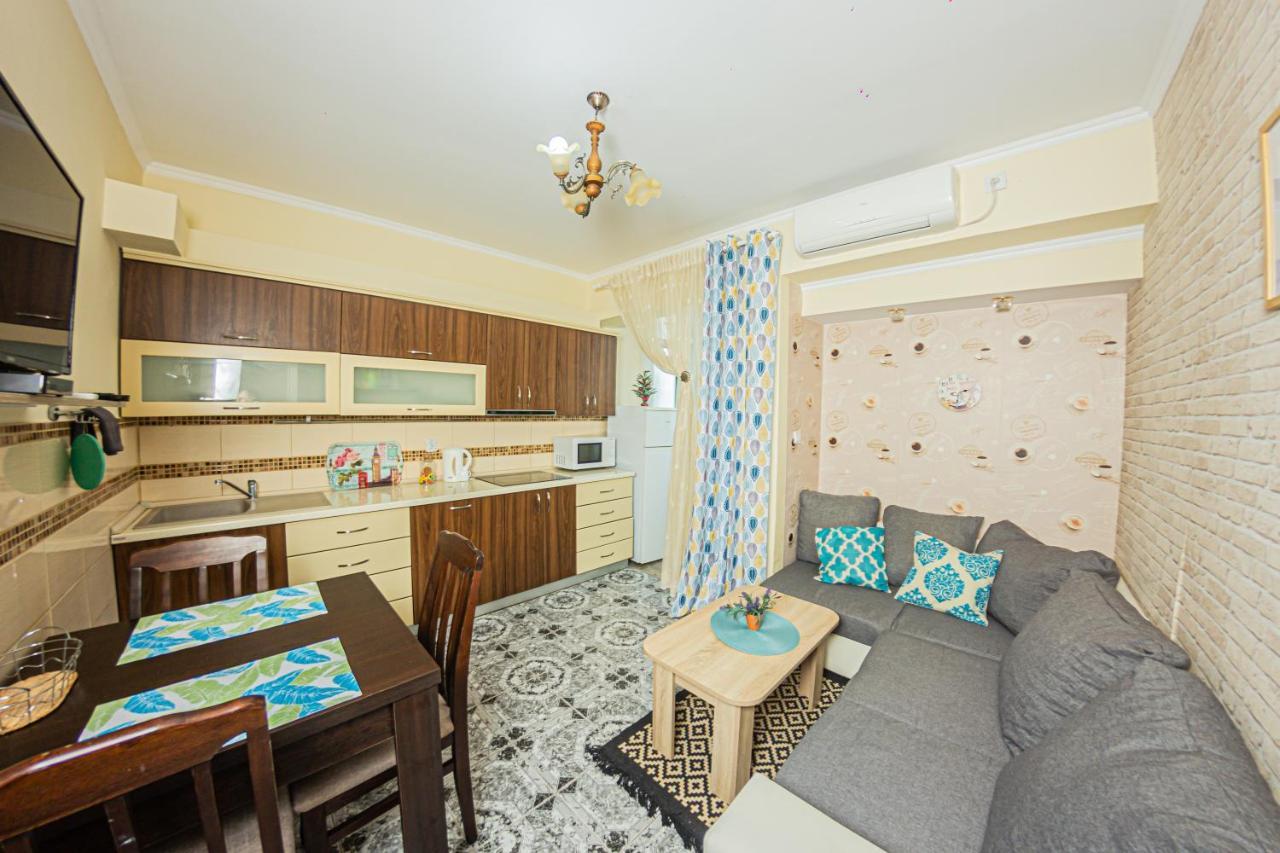 Apartment Emili City Center Bar Ngoại thất bức ảnh